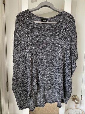 audrey Black Heathered Pullover Sweater Top